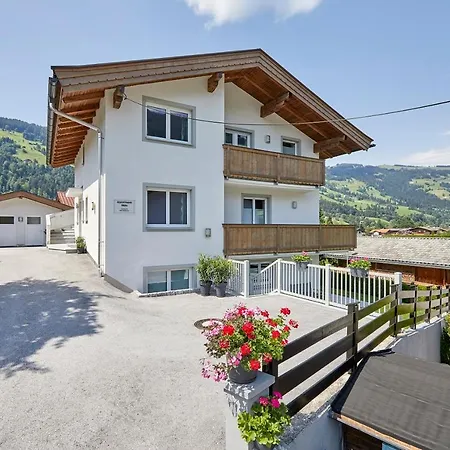 Appartments Weiss Apartamento